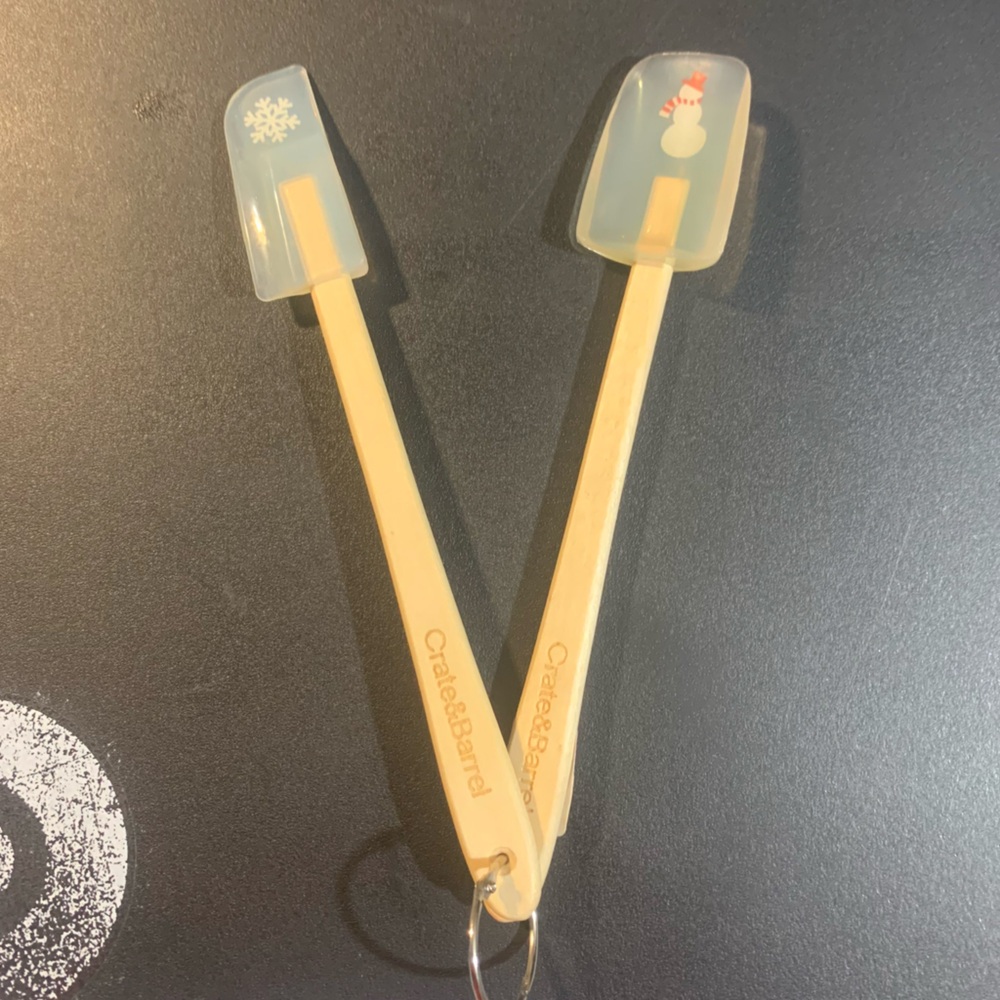 Crate & Barrel Mini Snowmen Spatula Silicone with Wooden Handle Christmas